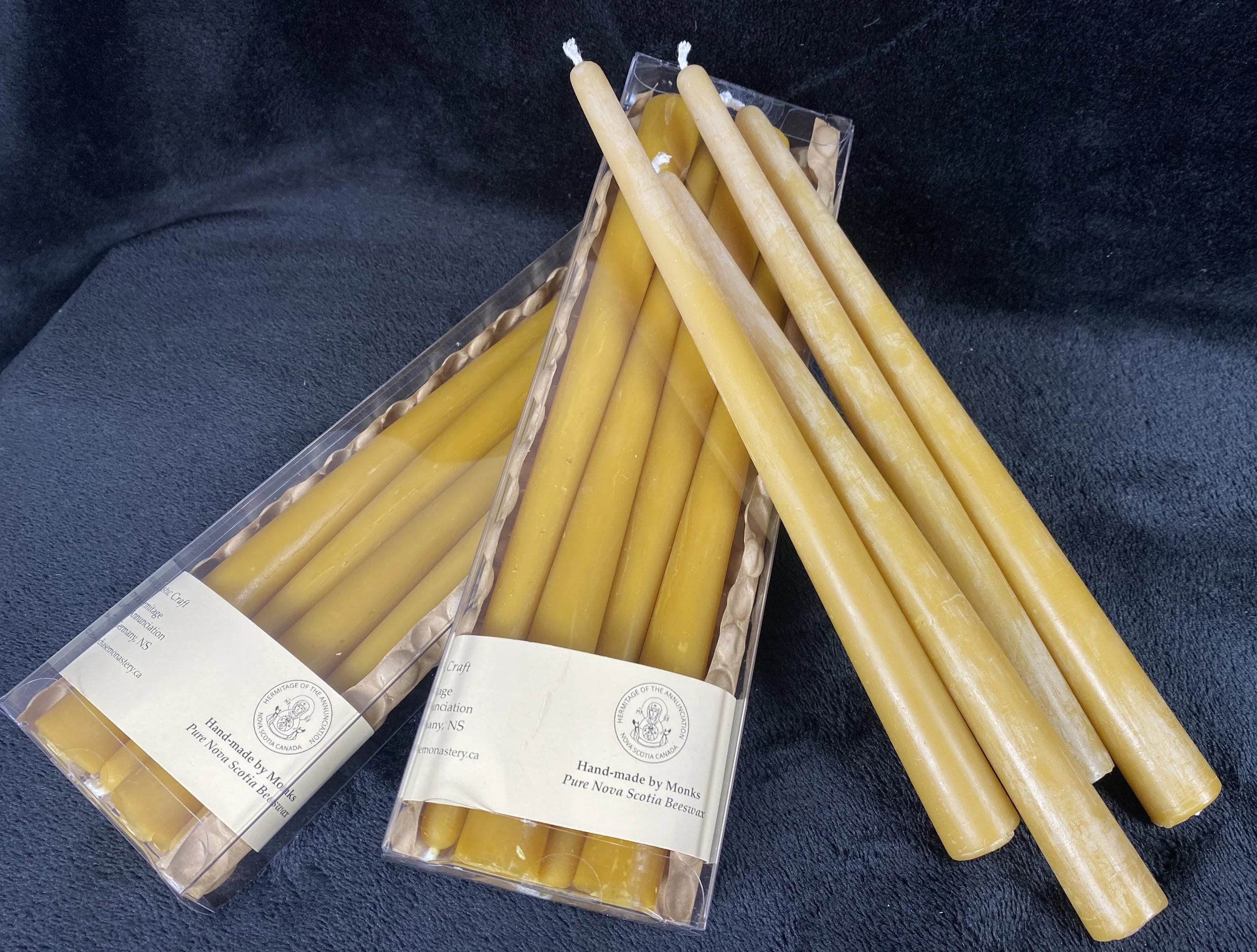 Goosechase Beeswax Taper Candle