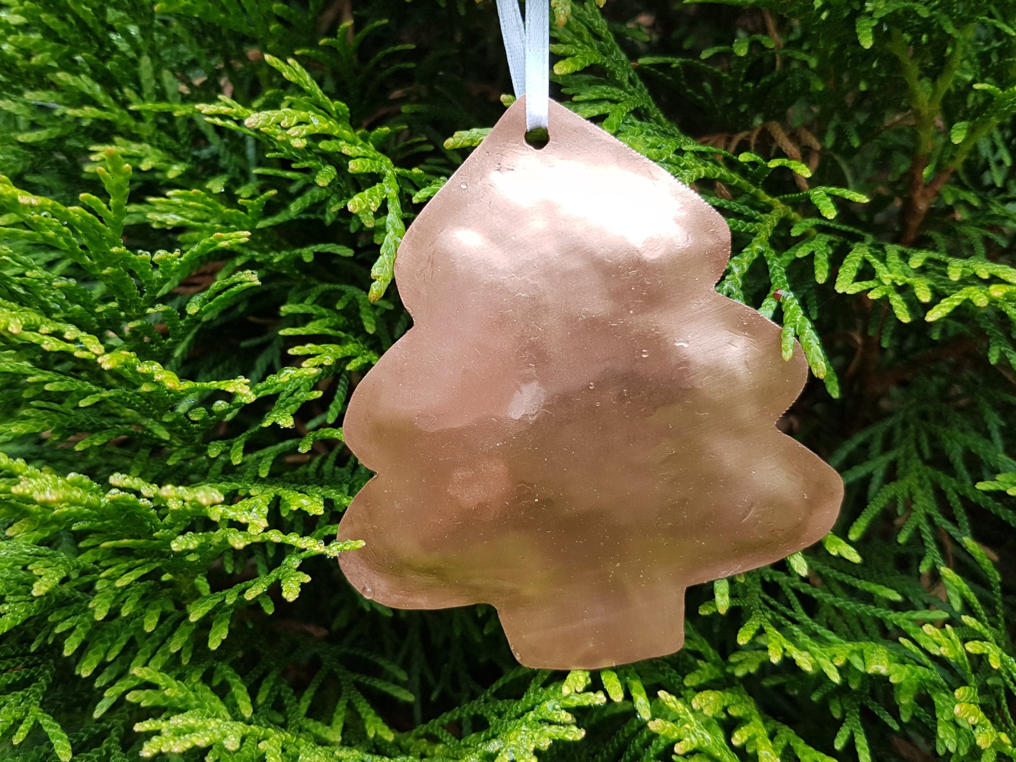 Heirloom Tree Christmas Ornament